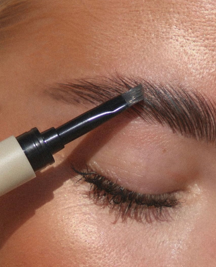 Our Top 8 Favorite Clean Brow Products